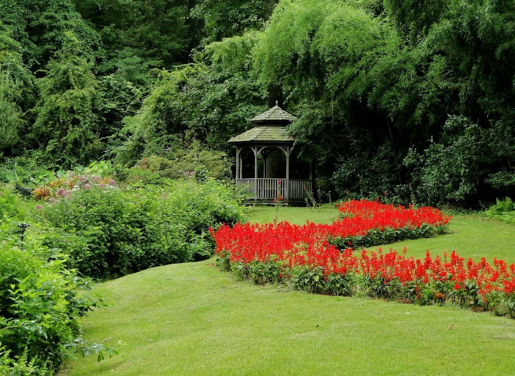 Leamings Run Gardens-Colonial, United States